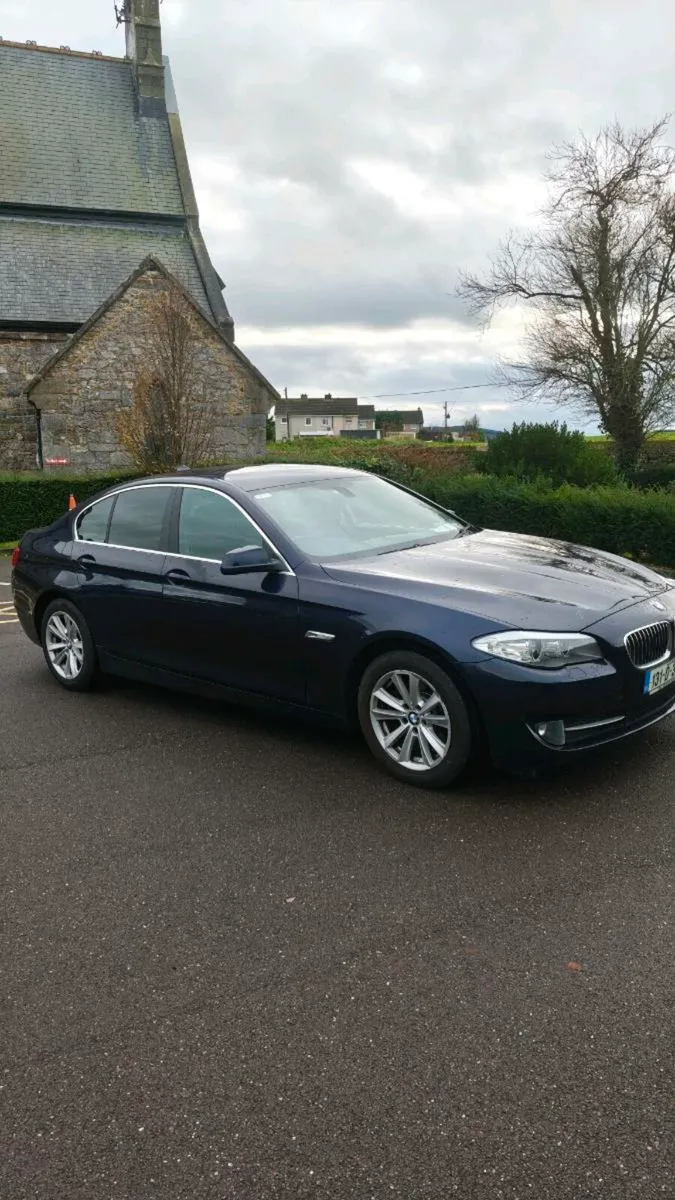 BMW 5 Series 520D - Image 2