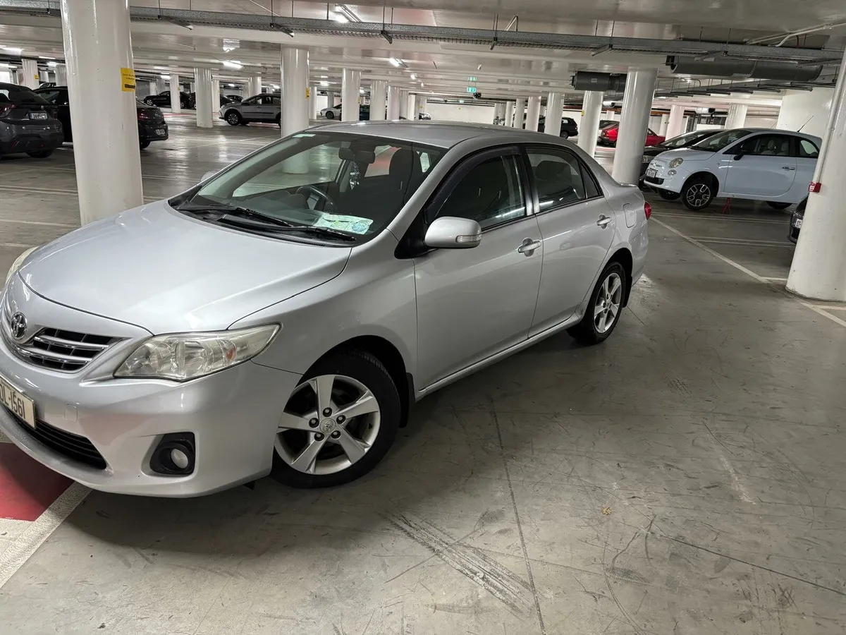 Toyota Corolla low km - Image 4