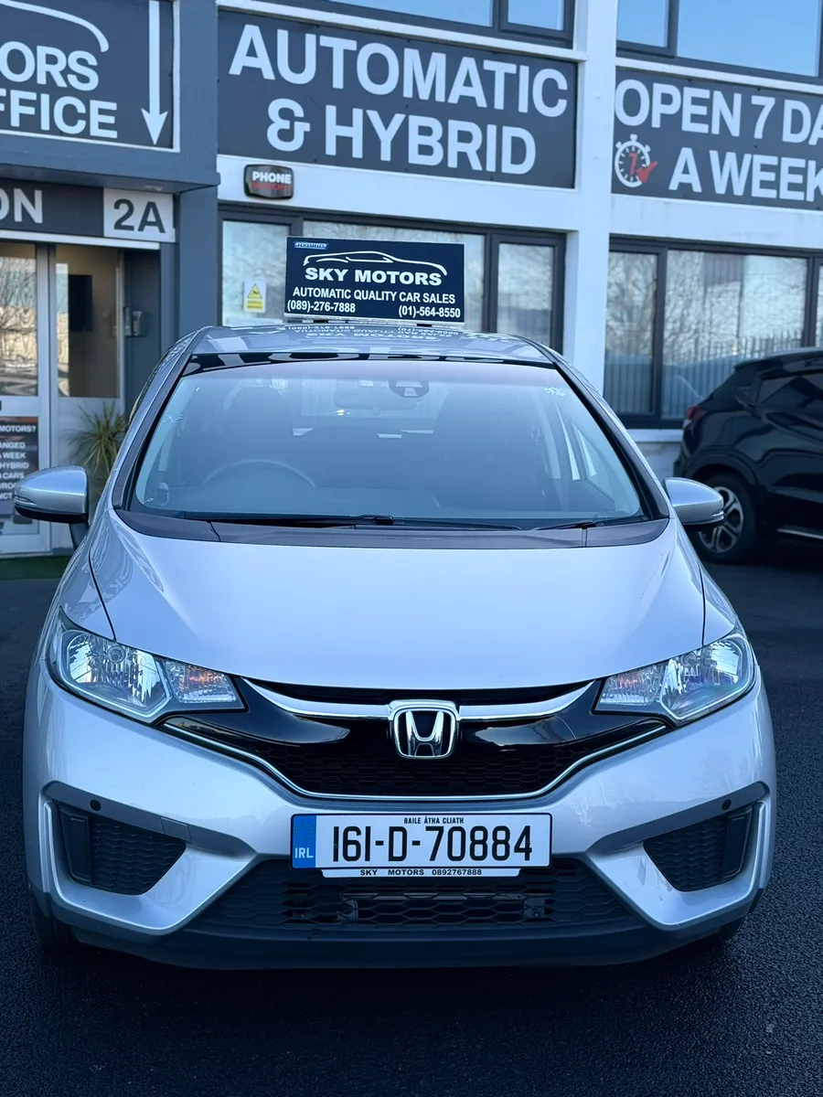 2015 Honda Fit 1.5 Petrol Hybrid ,Auto ,43K Miles - Image 2