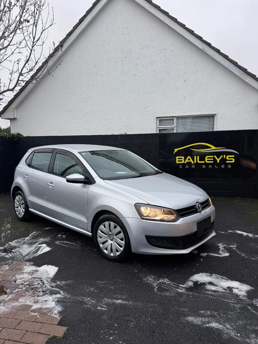 Volkswagen polo 1.2 auto - Image 1