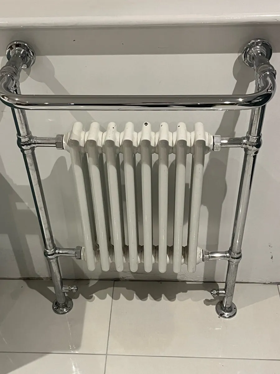 Vanity basin - Image 3