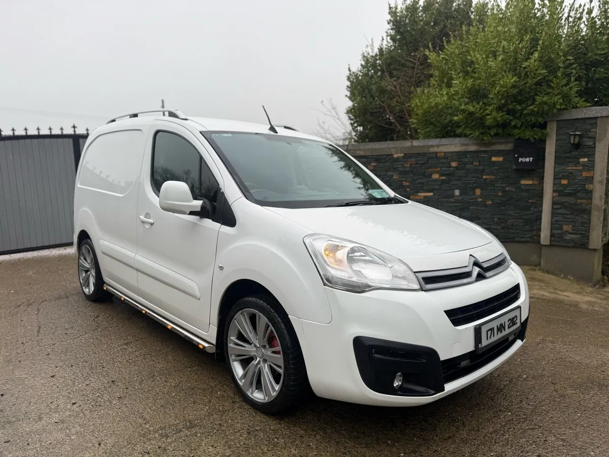 2017 Citreon berlingo enterprise Doe&taxed - Image 1
