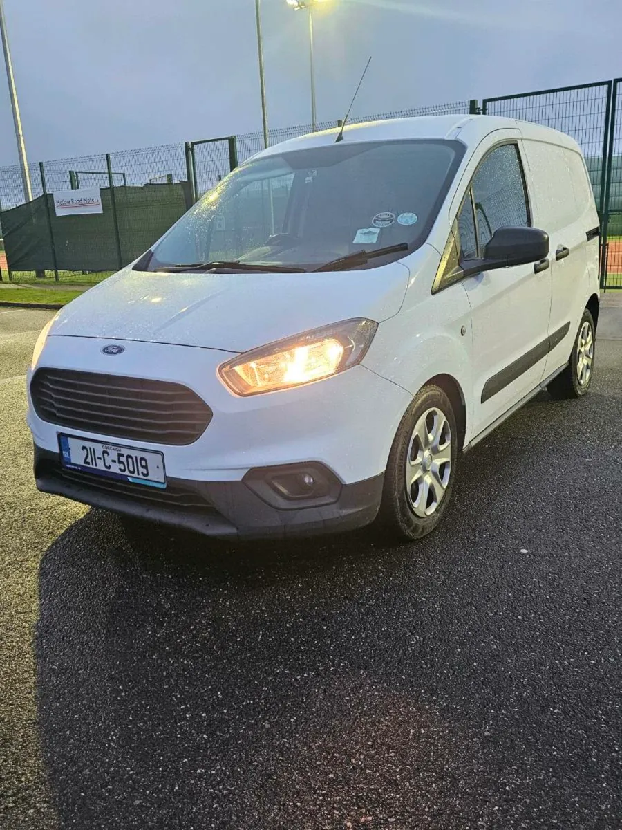 211 ford transit courier - Image 2