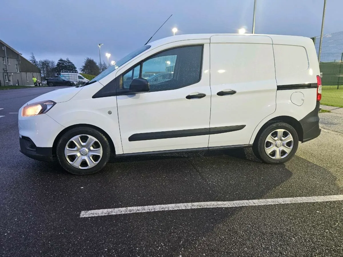 211 ford transit courier - Image 3