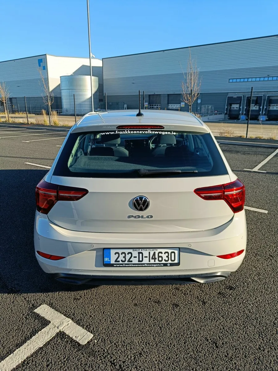 Volkswagen Polo Style Automatic 232 Camera + More - Image 3