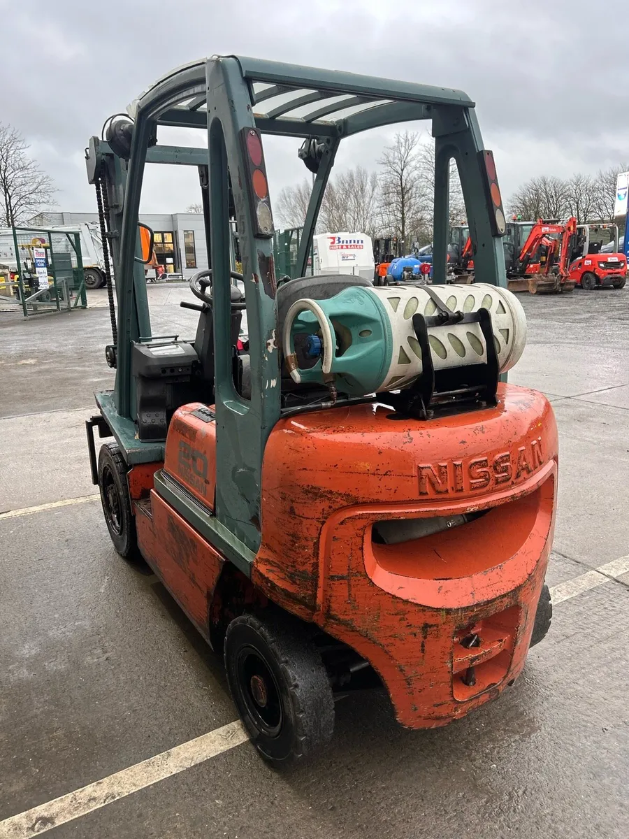 Nissan Gas 2.0Ton Forklift - Image 4