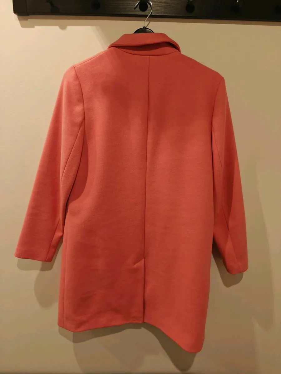 DUNNES STORES coat size 12 soft pink - Image 3