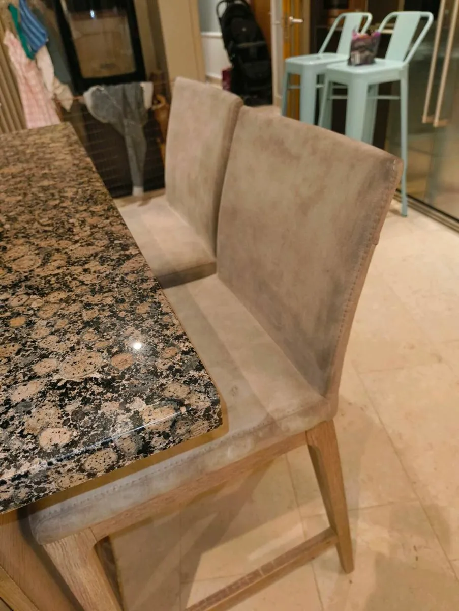 High Stools - Image 2