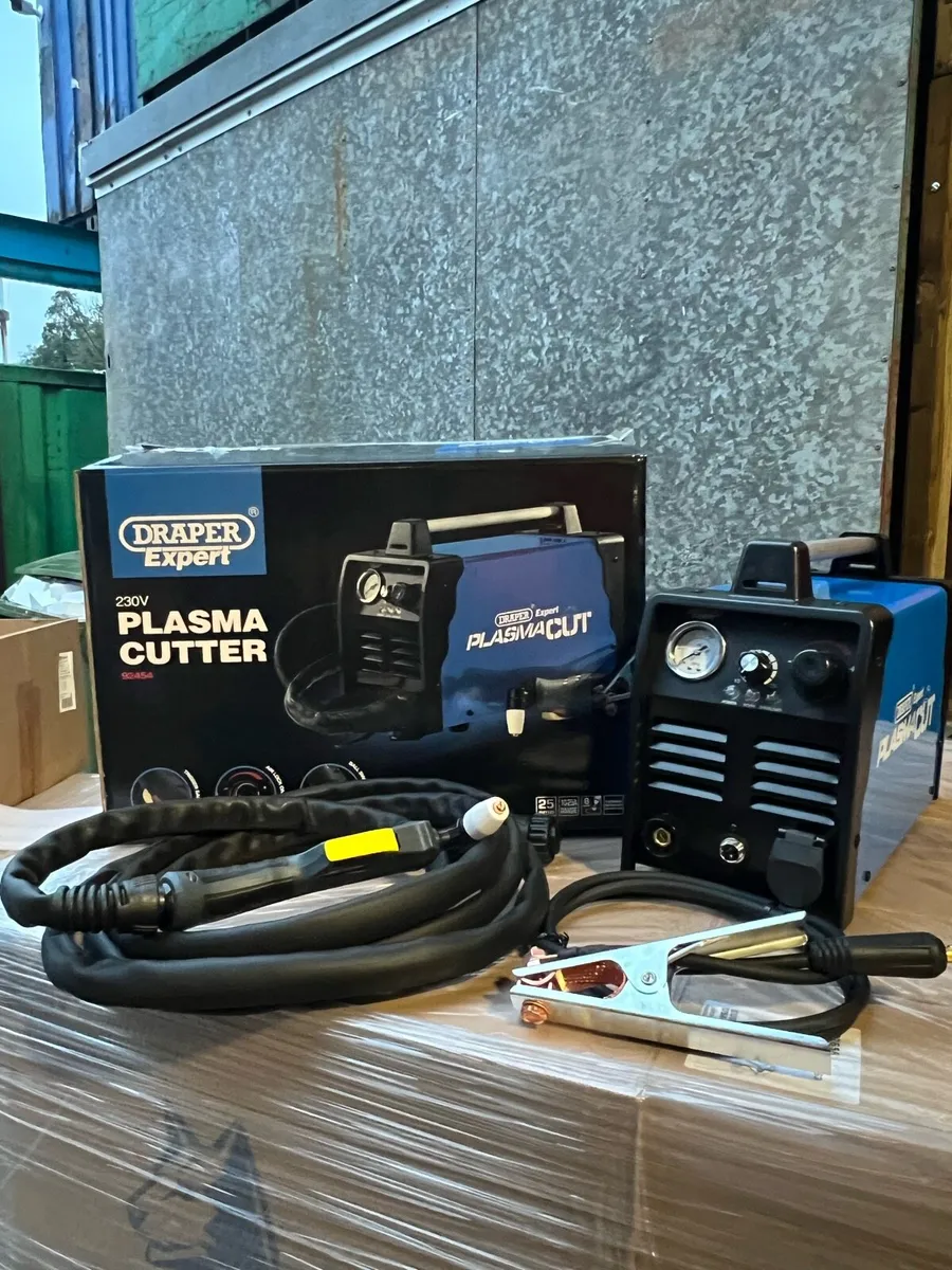 Plasma Cutter Amazing Black Friday Deal - Image 1