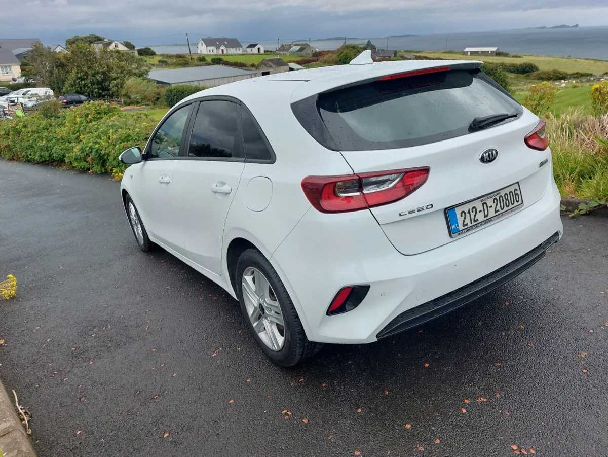 Kia Ceed 2021 - Image 4