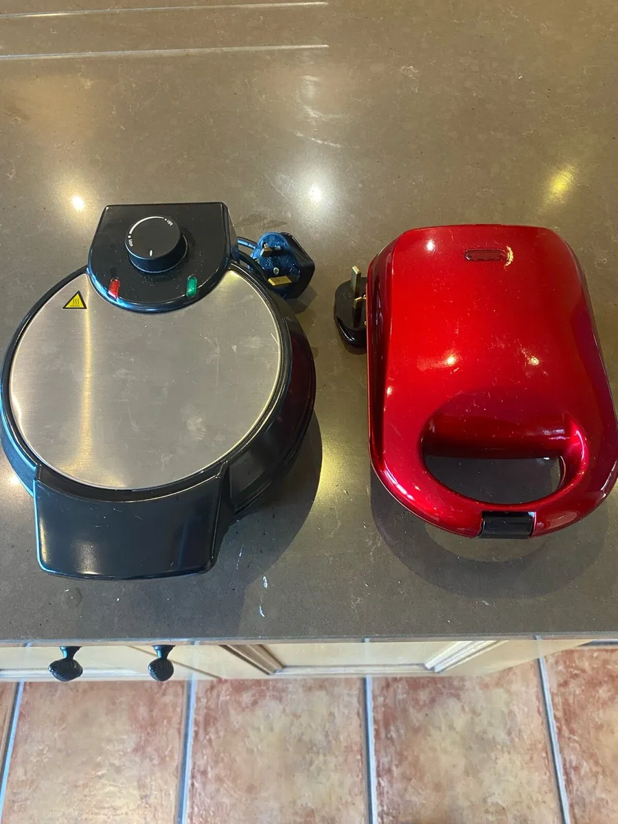 Waffle Maker and Cake Pop Maker - Image 2