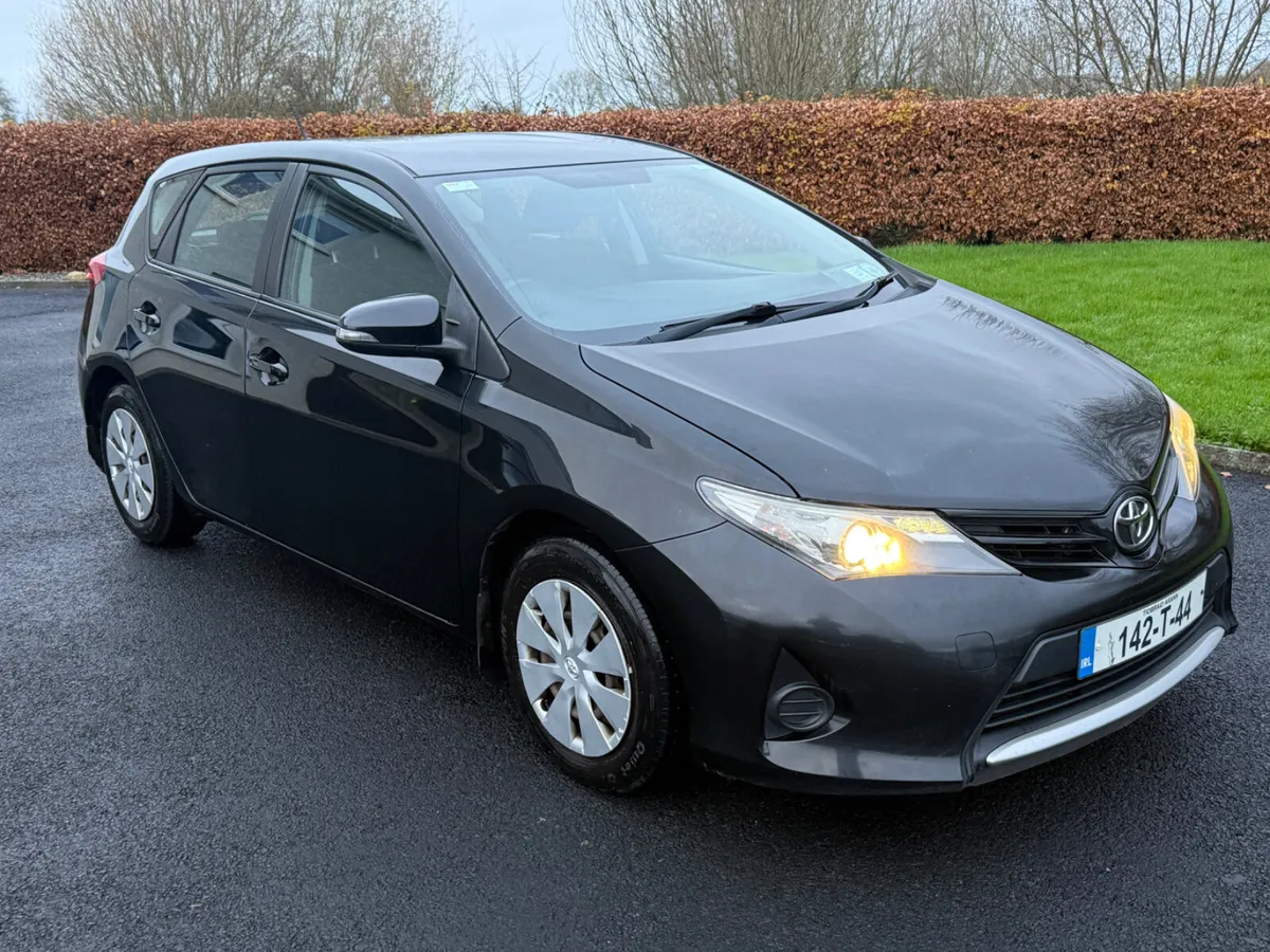 2014 Toyota Auris 1.3 Petrol NCT 06/26 - Image 2