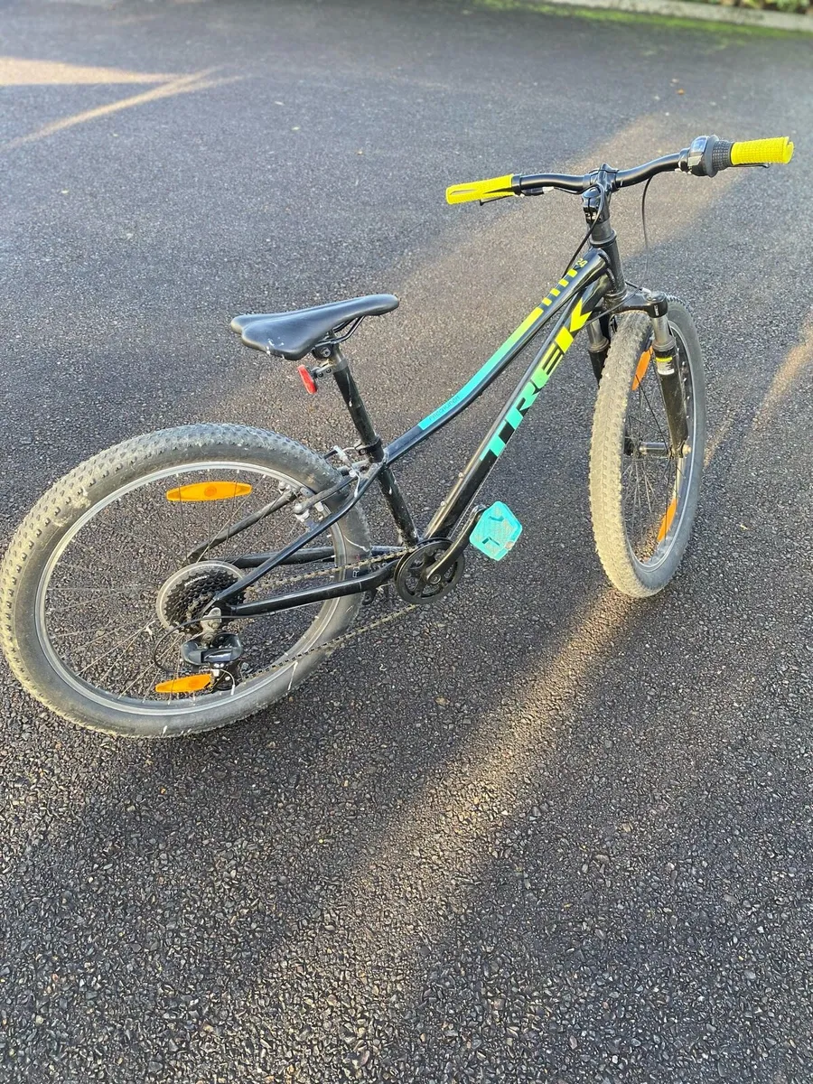 TREK Precaliber 24 Kids Bike - Image 4