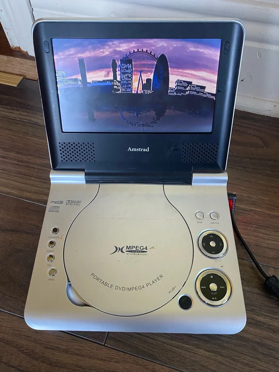 Portable DVD Player plus bag - Image 4