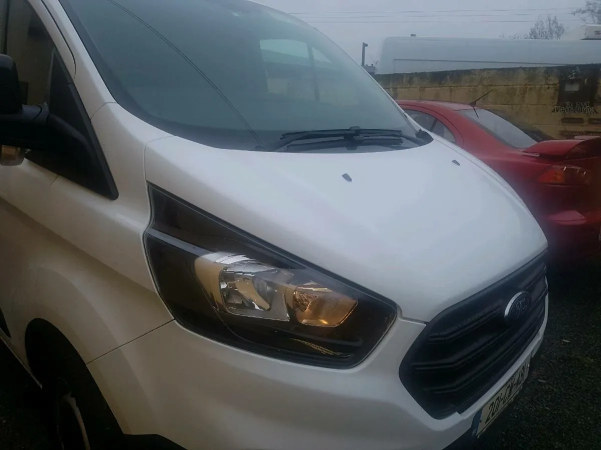 Ford transit custom - Image 1