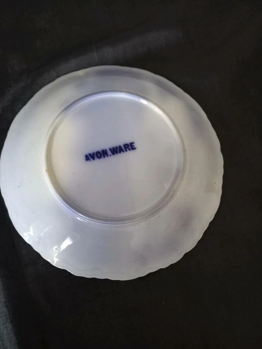 Avonware Plate - Image 2