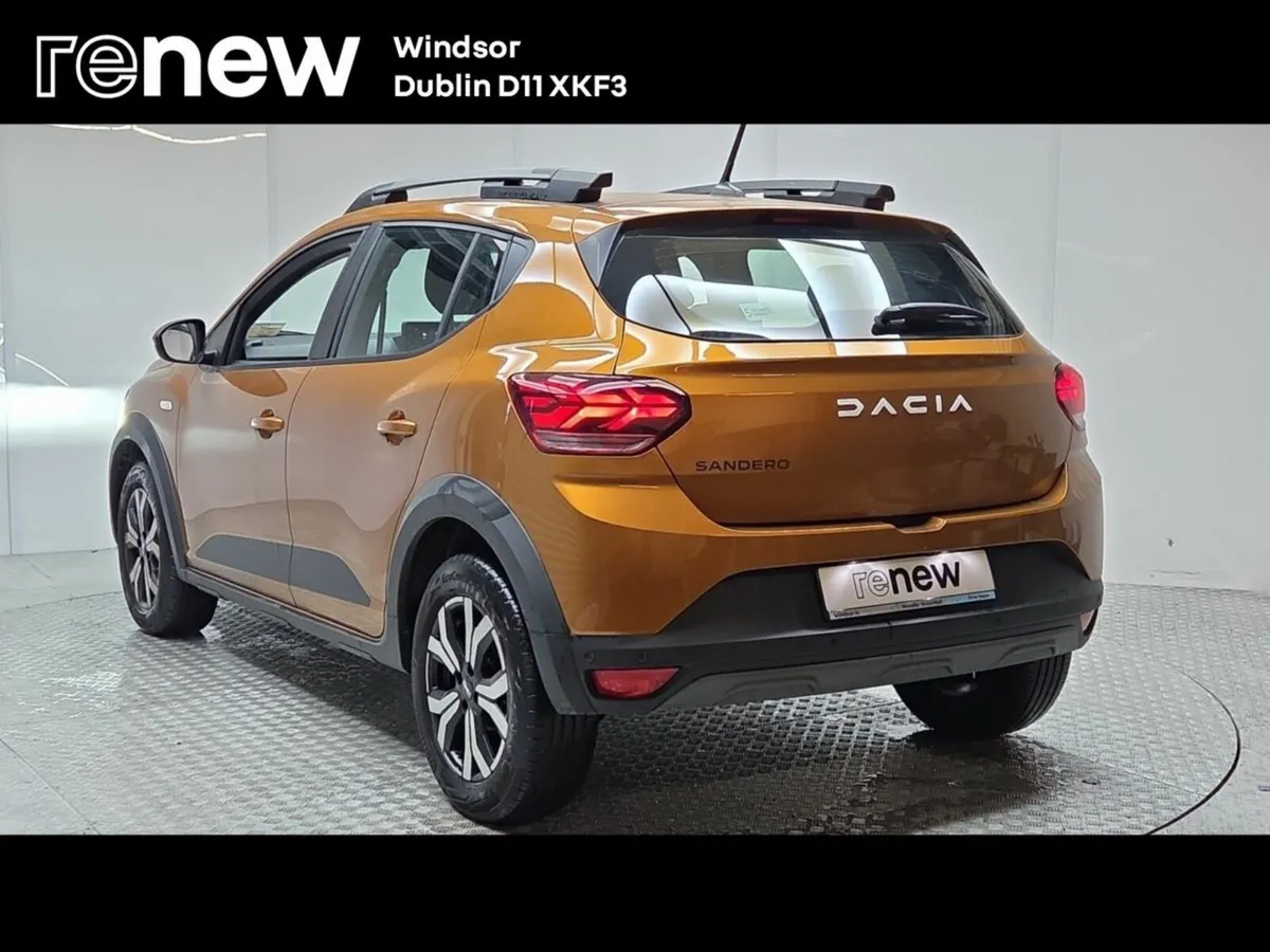 Dacia Sandero Stepway STEPWAY Essential TCe 90 GSR - Image 4