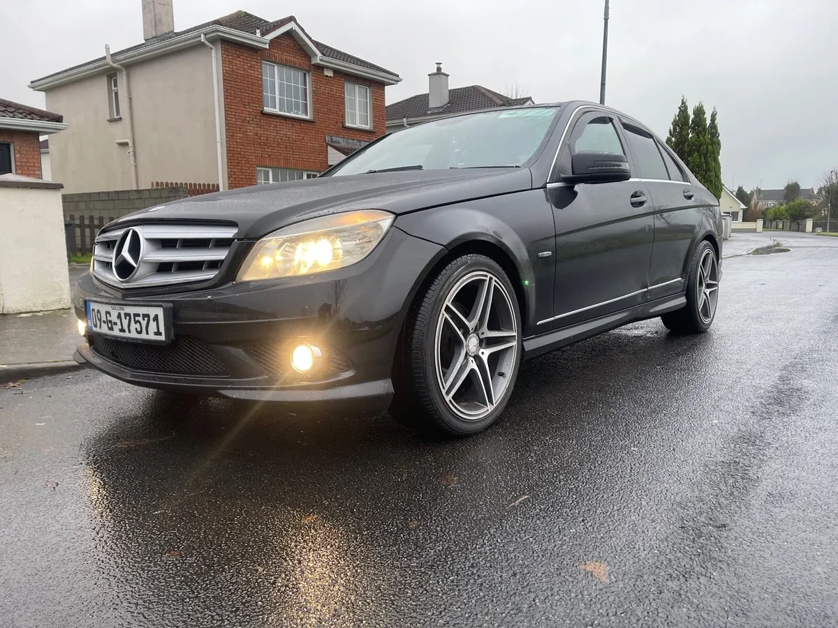 AMG MERCEDES BENZ SPORT AUTO DIESEL - Image 4