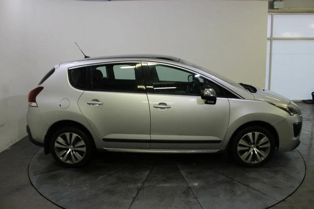 Peugeot 3008 Active 1.6 Blue HDI - Image 3