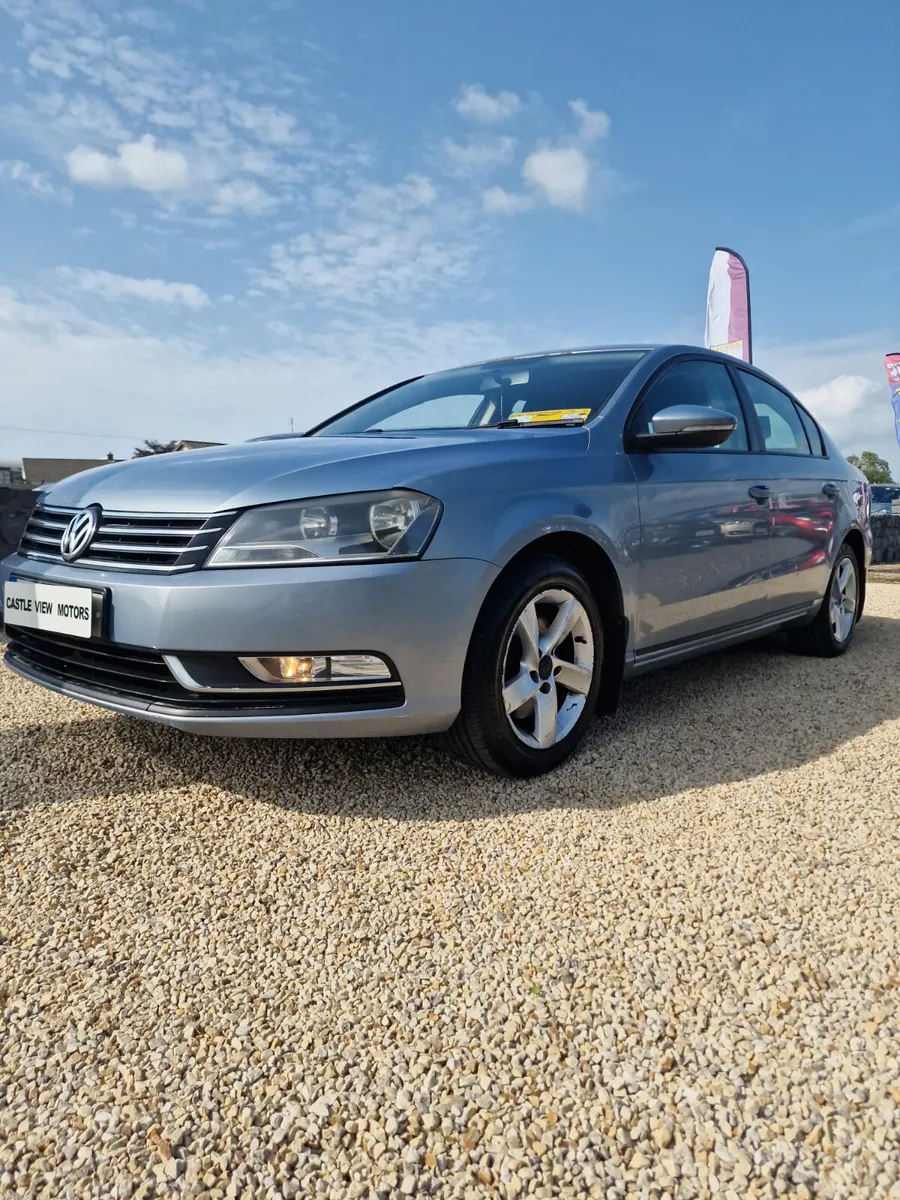 12 Vw Passat , blue/motion New nct - Image 4