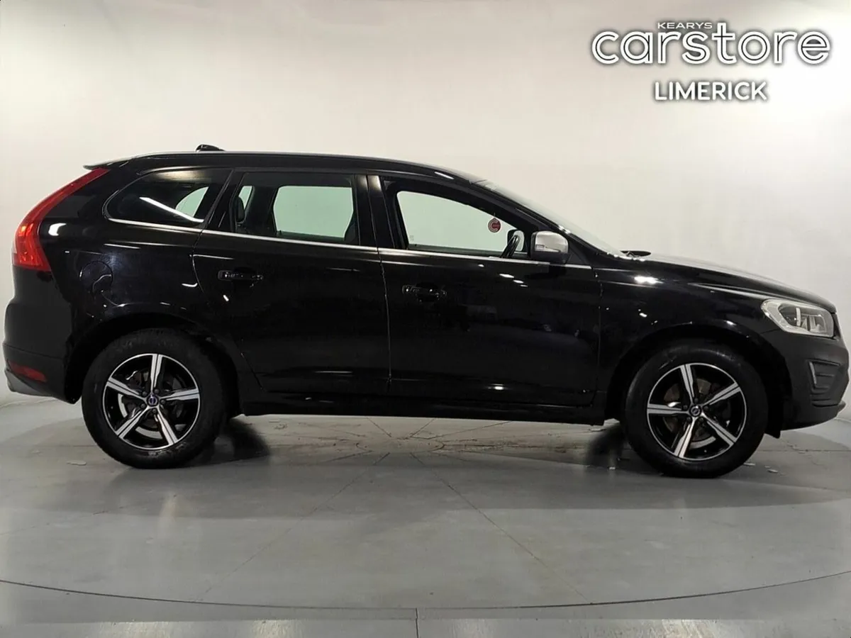 Volvo XC60 D4 (190hp) FWD R-DESIGN manual - Image 2