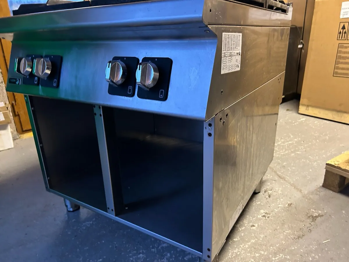 Gas 4 burner hob cooker - Image 4