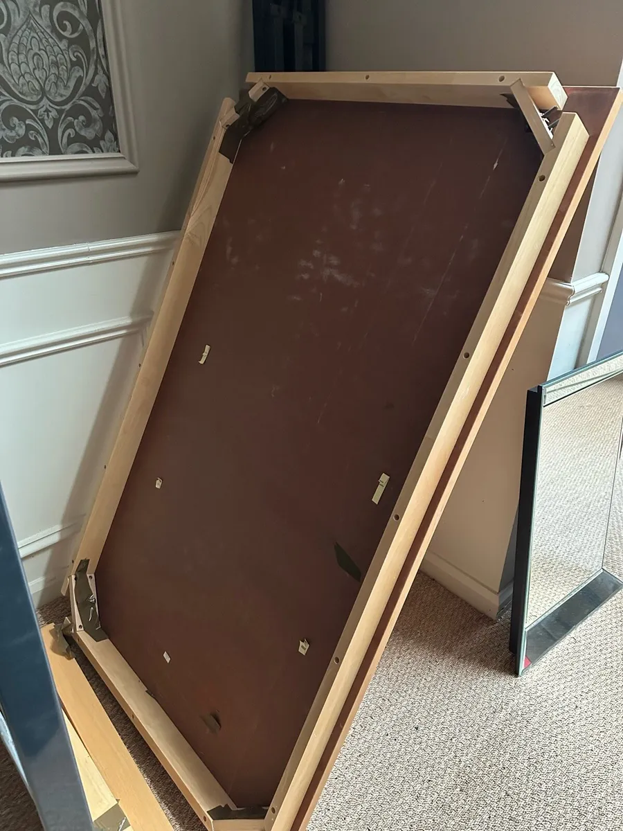 Kitchen Table - Image 3