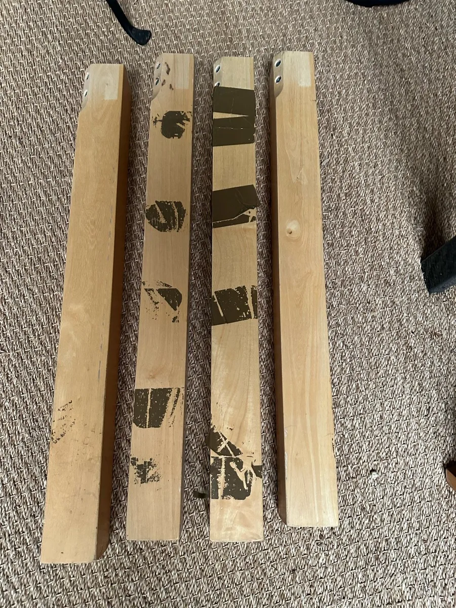 Kitchen Table - Image 4