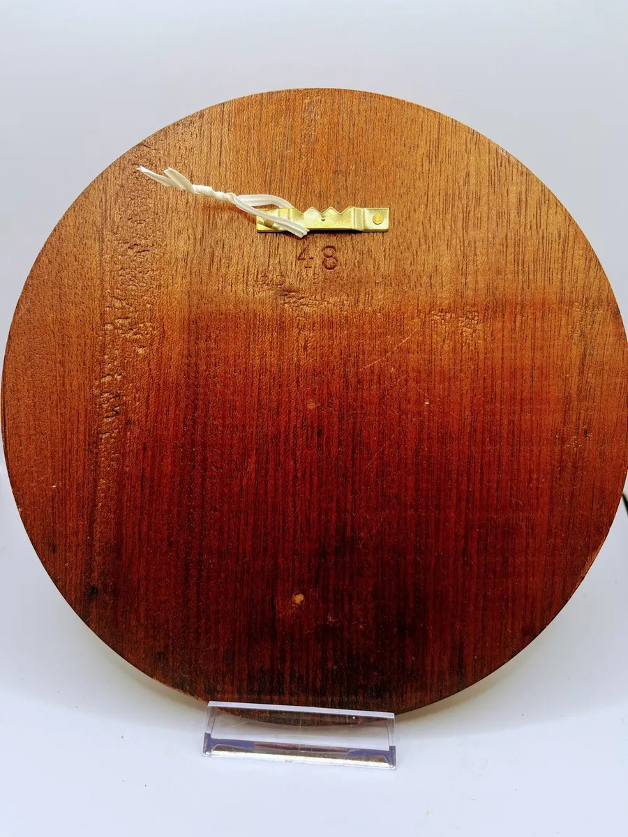 Vintage ceramic wall display - Image 2