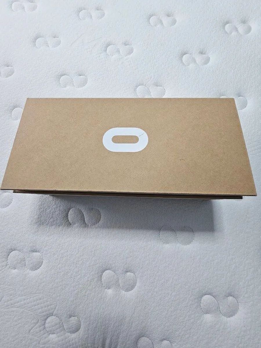 Oculus Quest2 - Image 4