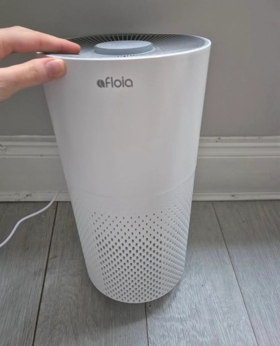 Air purifier - Image 1