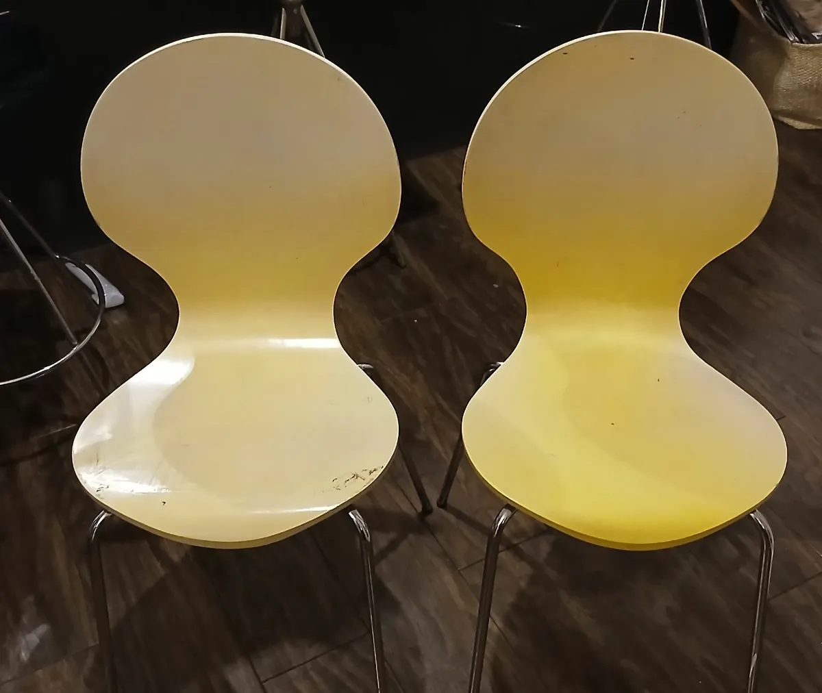 Kitchen chairs - Image 1