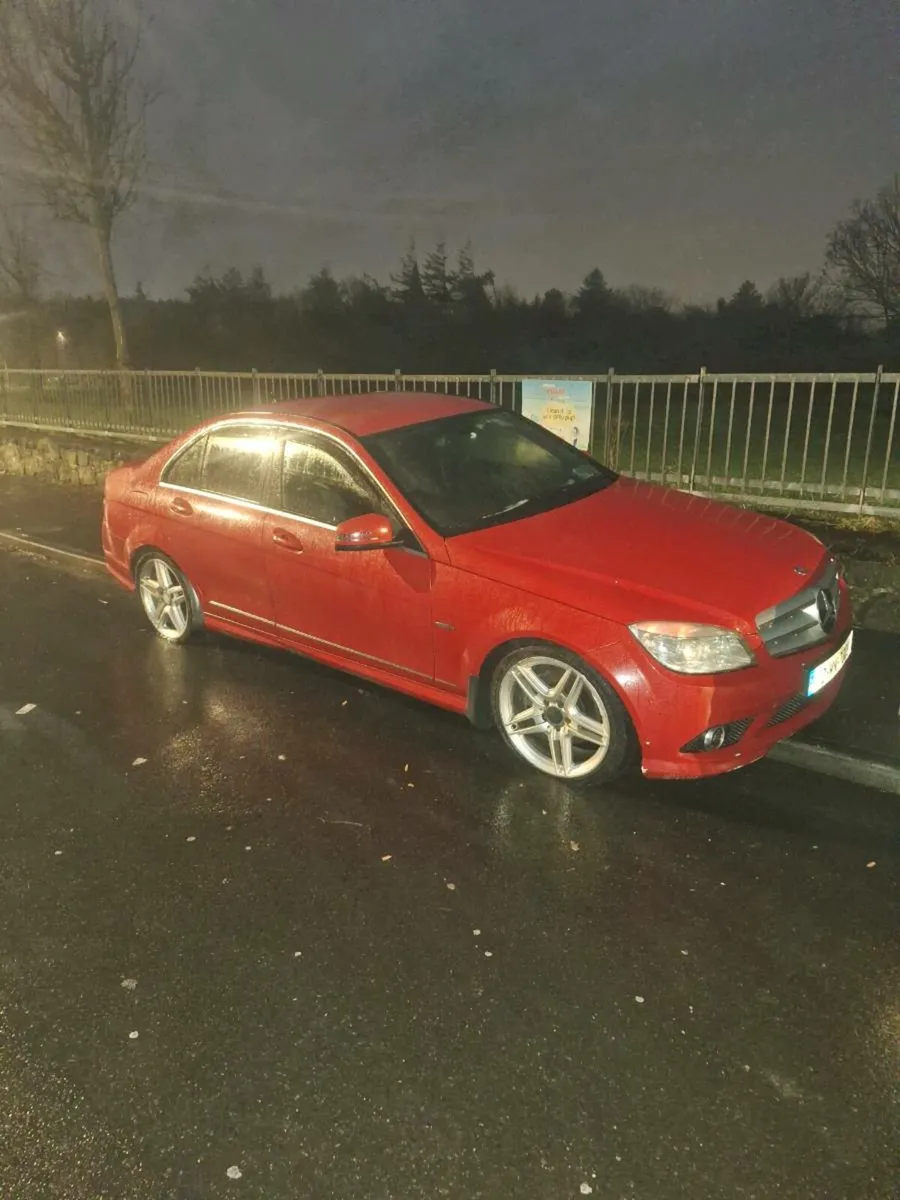 Mercedes c 220 automatic 2010 - Image 1