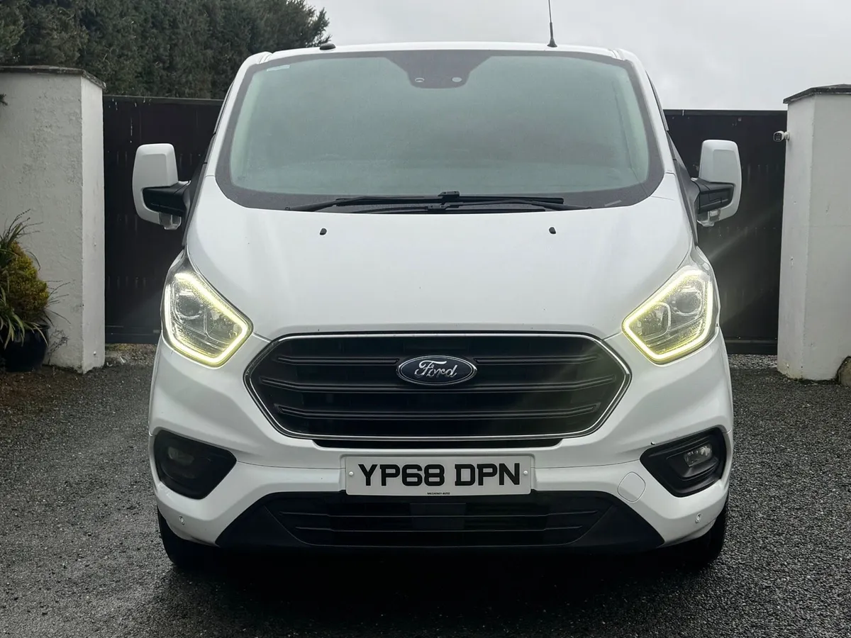 Ford Transit Custom Crew Cab 6 Seats- Cheap VRT - Image 2