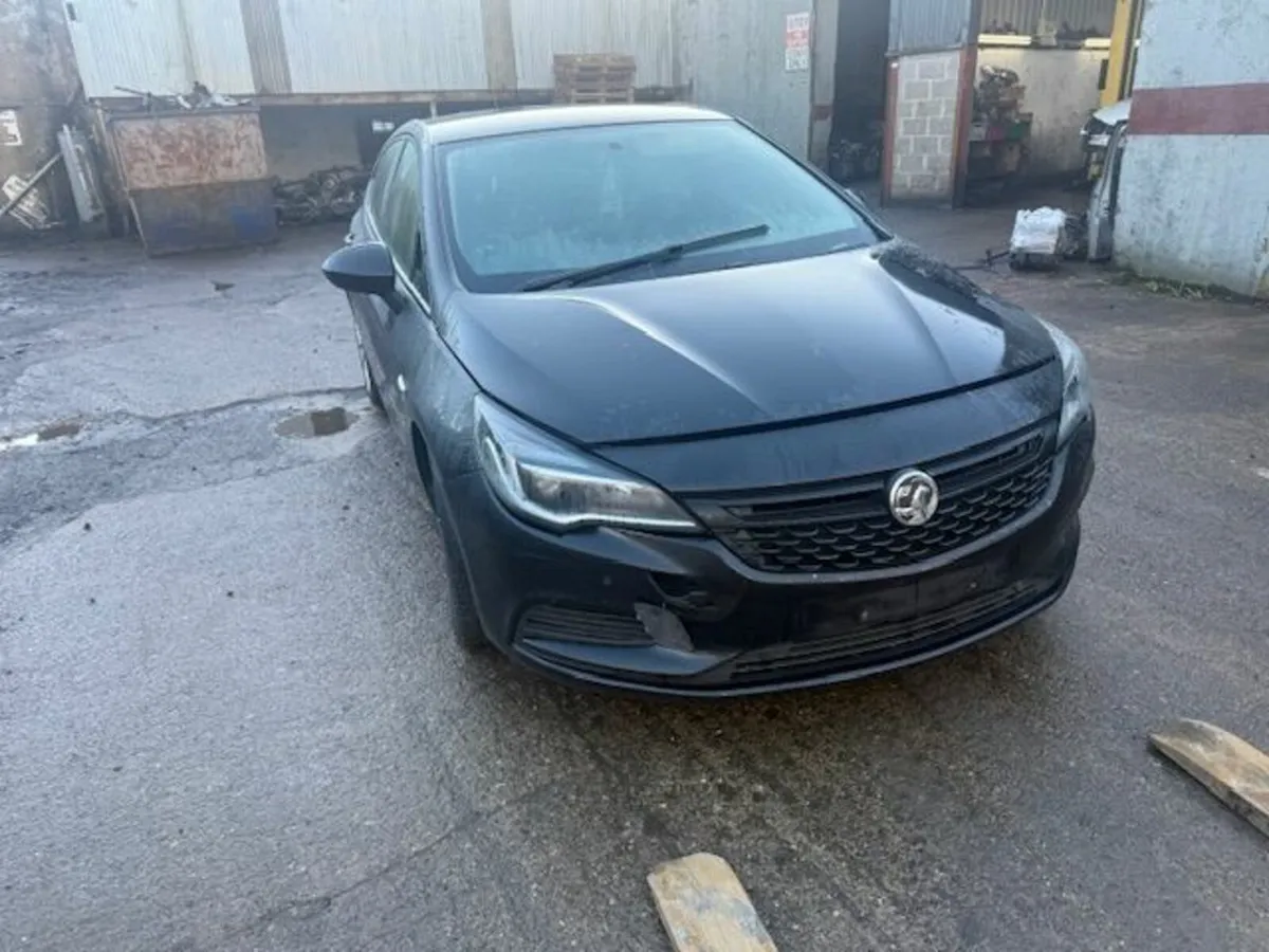 2015 OPEL ASTRA 1.6L-D - Image 1