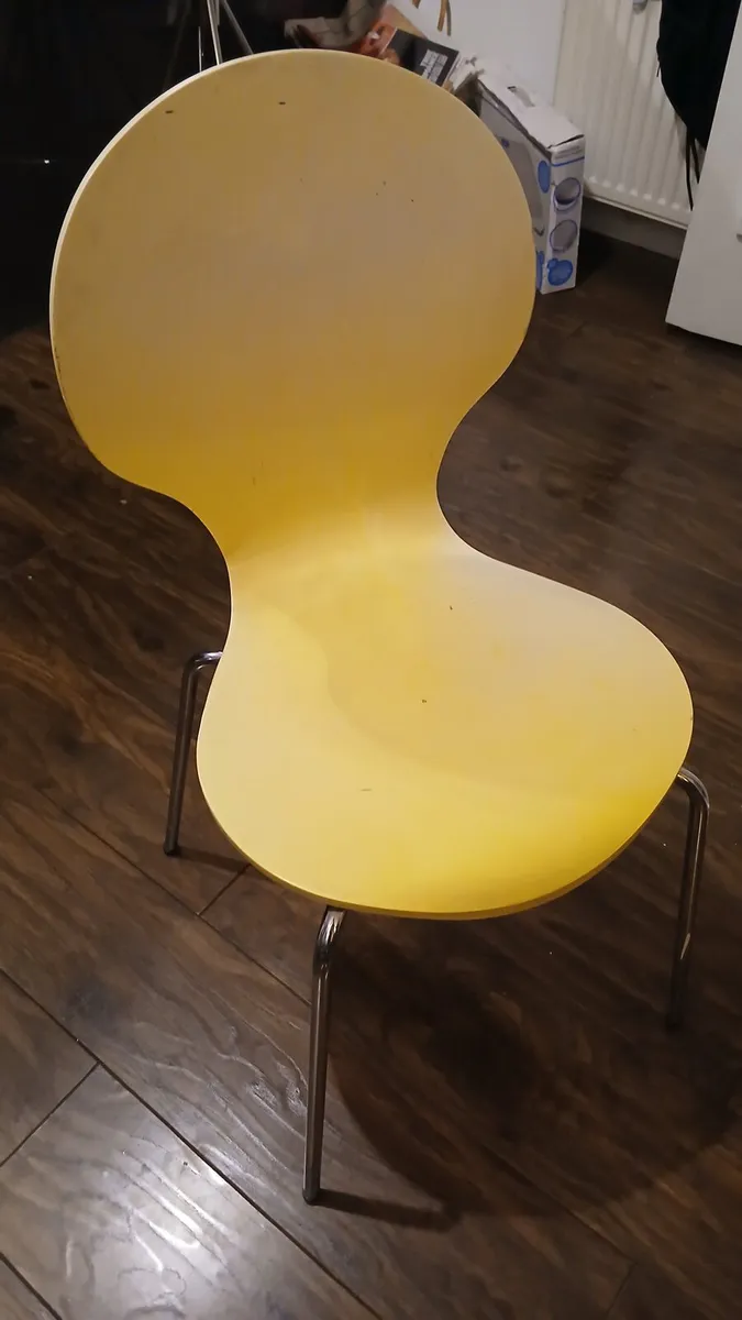 Kitchen chairs - Image 2