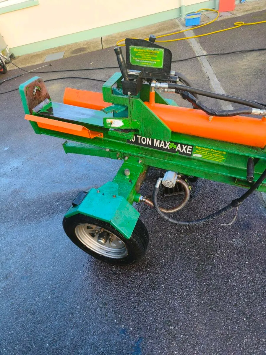 Log splitter - Image 1