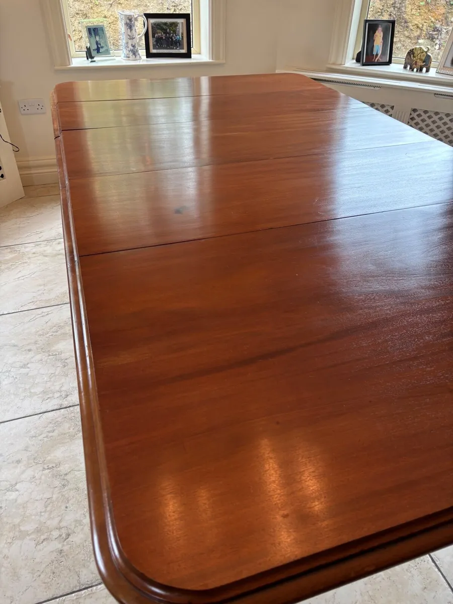 Antique  Mahogany dining room table - Image 2