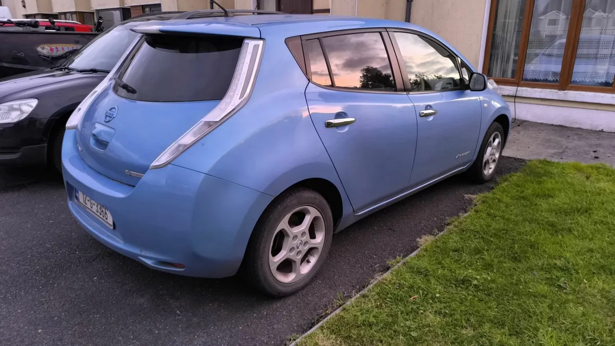 Nissan Leaf 2012 - Image 3