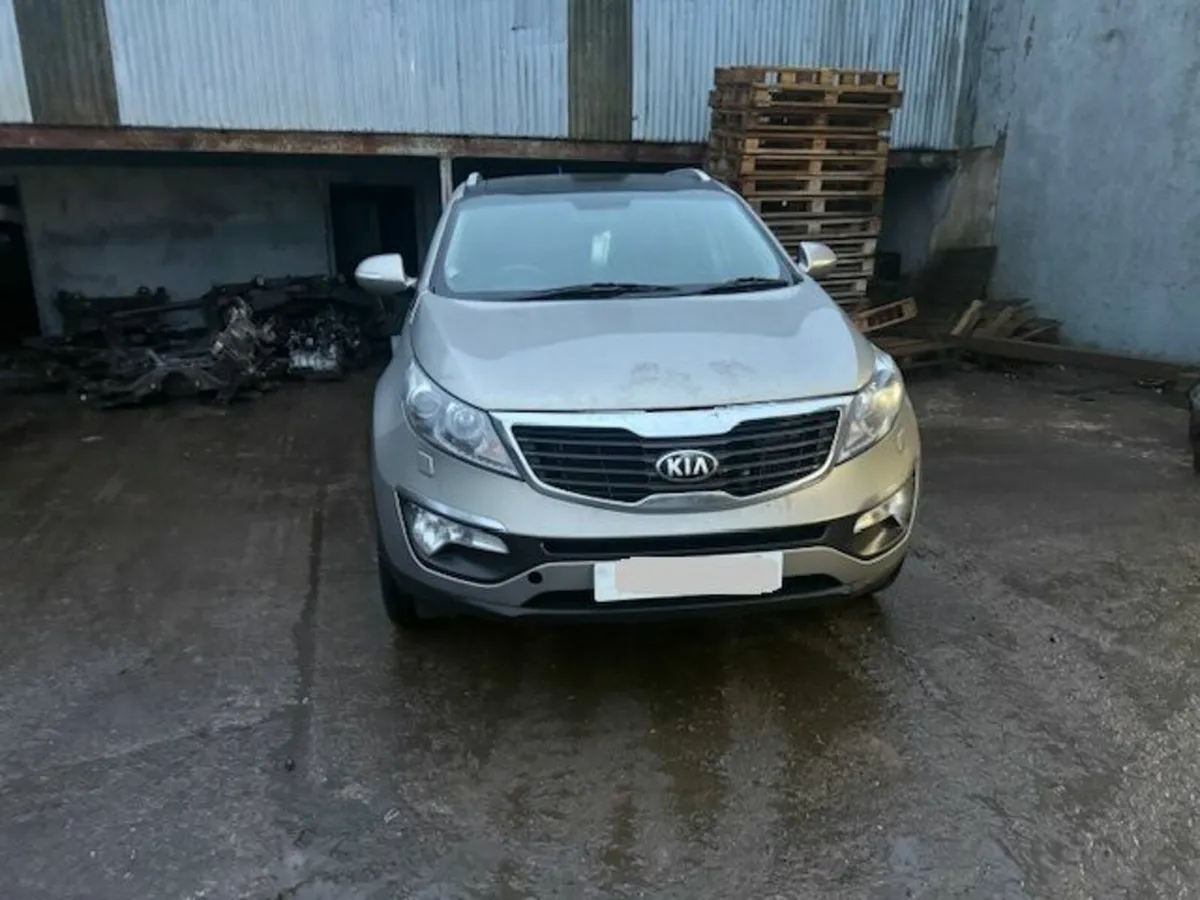 2013 KIA SPORTAGE 1.7L-D - Image 1