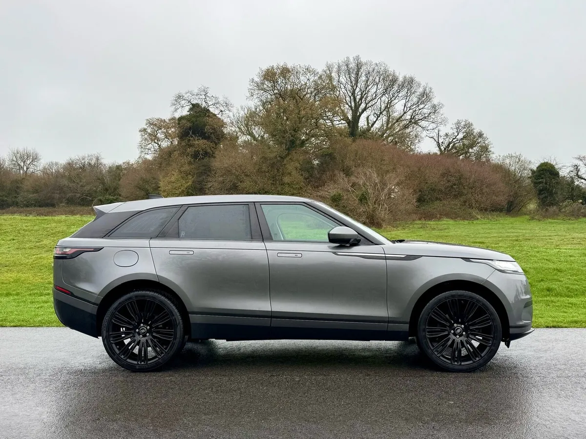 ✅€19995✅ 2018 Range Rover Velar - Image 3