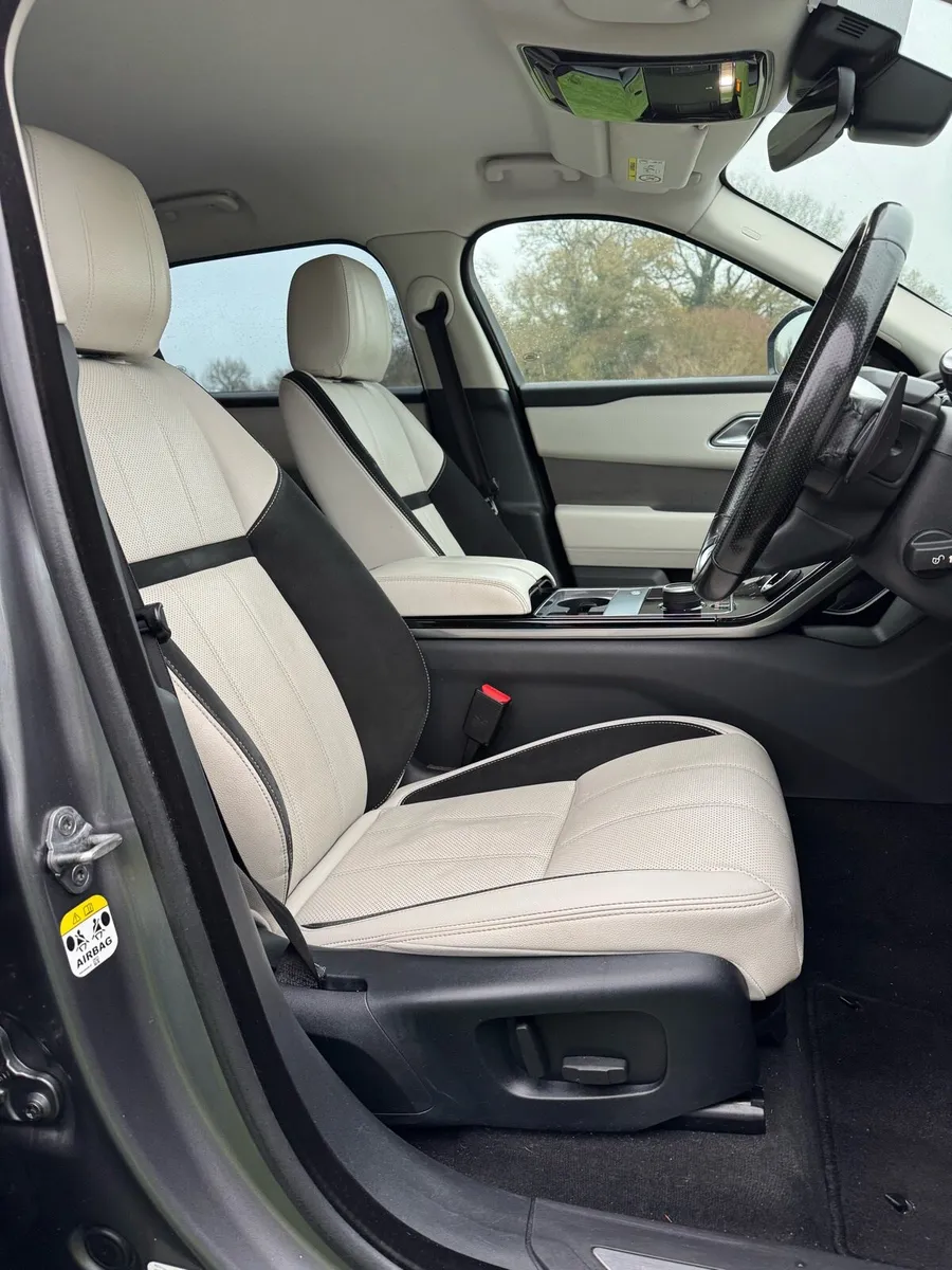 🔴RESERVED🔴 ✅€19995✅ 2018 Velar - Image 4