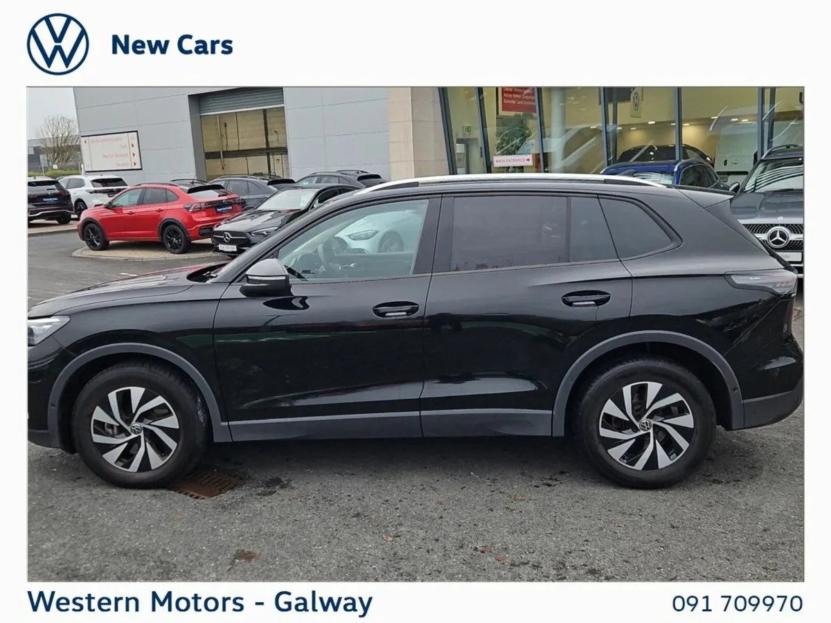 Volkswagen Tiguan BLACK FRIDAY OFFER SOLD AT COST - Image 4