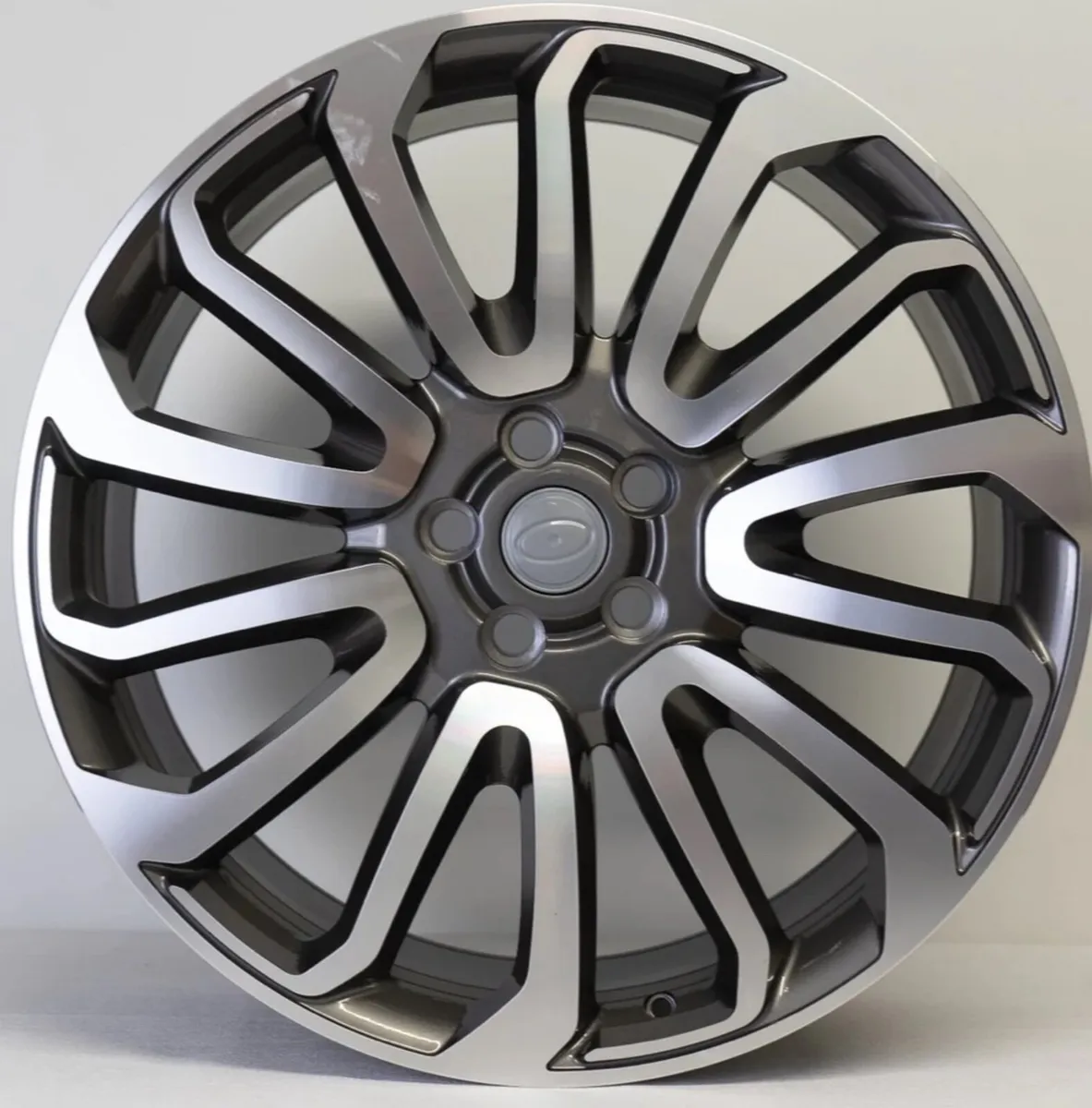 Wanted Range Rover 21” or 22” Alloys