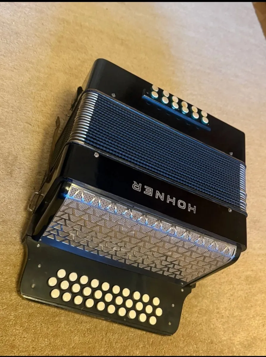 Hohner Pre-Corona G-C-F Button Grip Accordion - Image 1