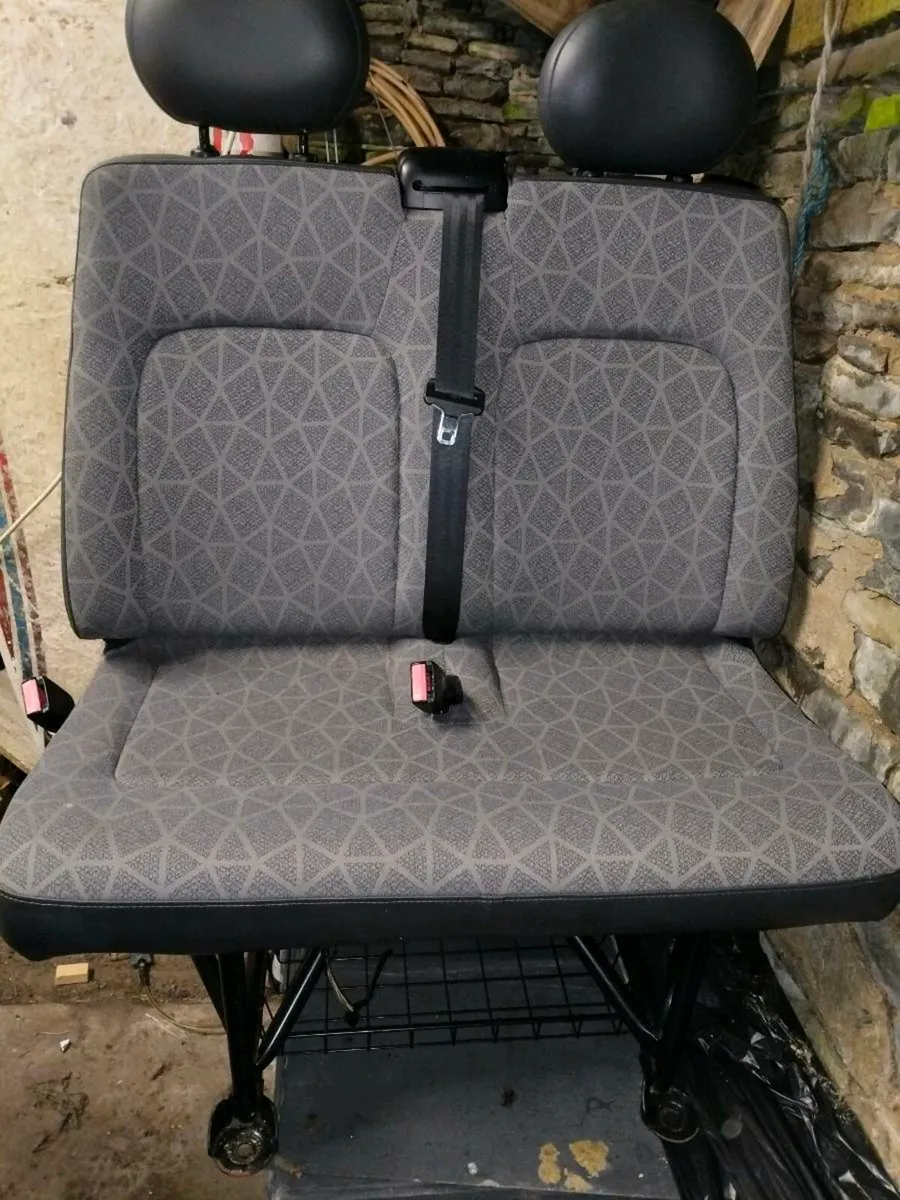 Renault Master double passenger seat - Image 1