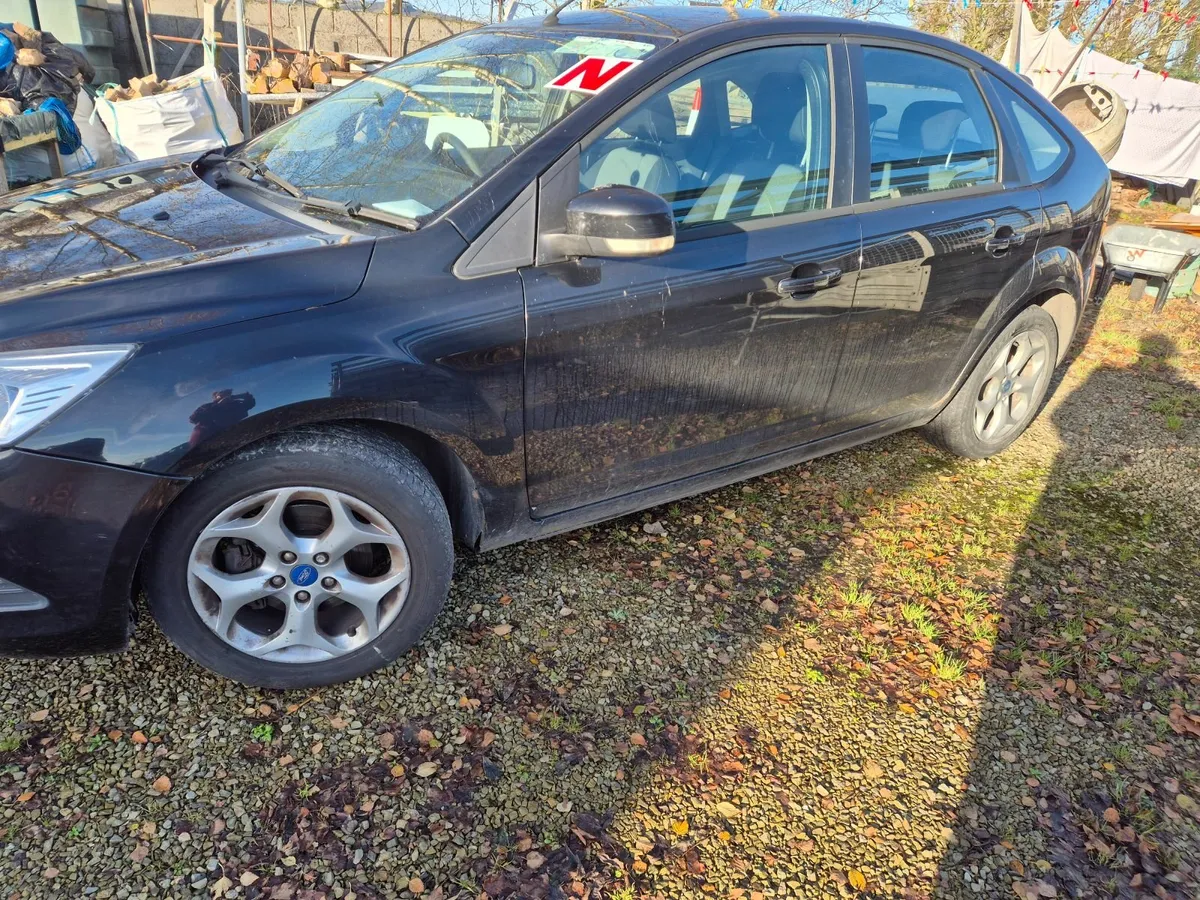 Ford Focus 2011 - Image 3