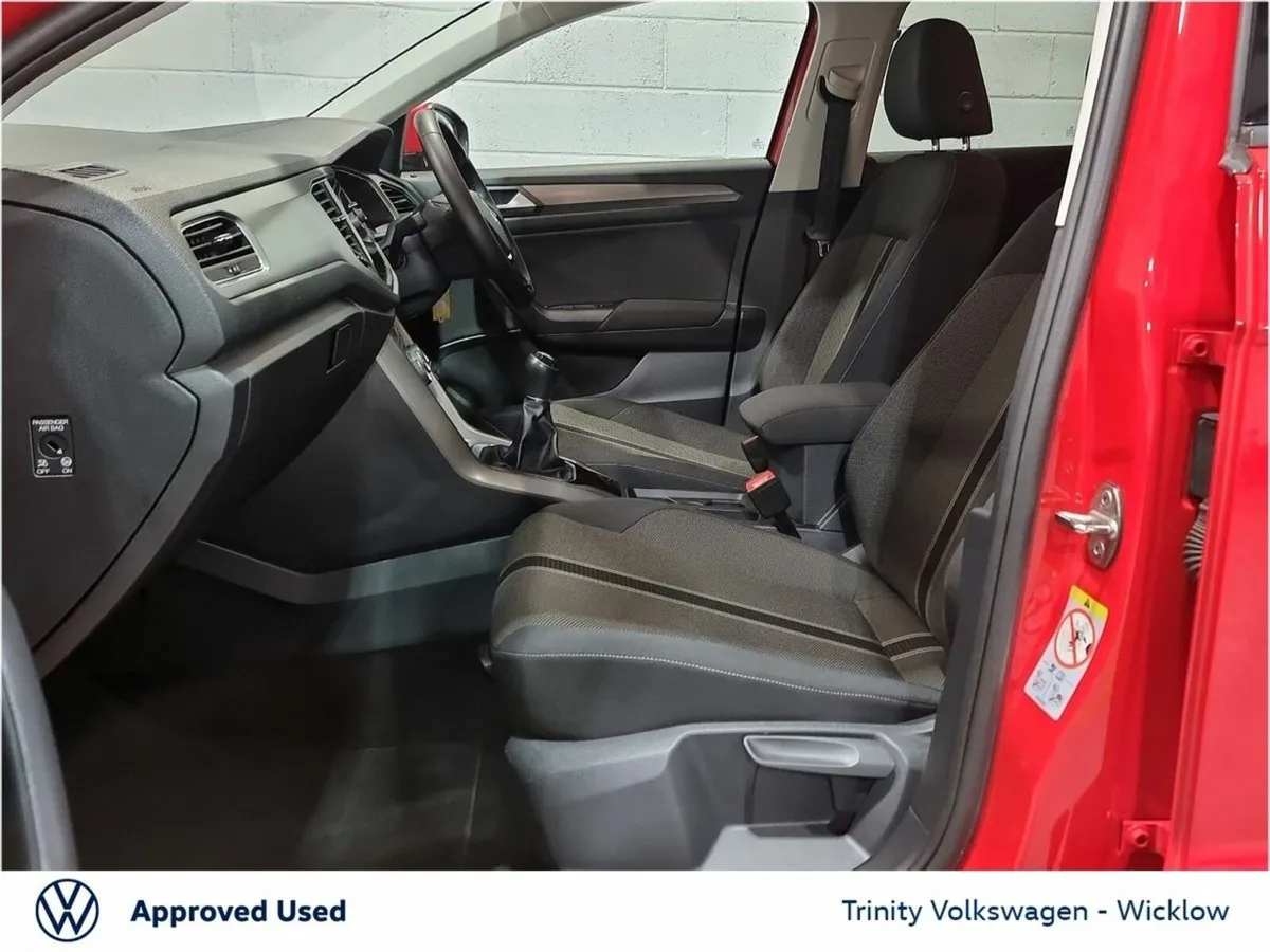 Volkswagen T-Roc ** DESIGN ** 1.0 TSI ** 110 BHP * - Image 4