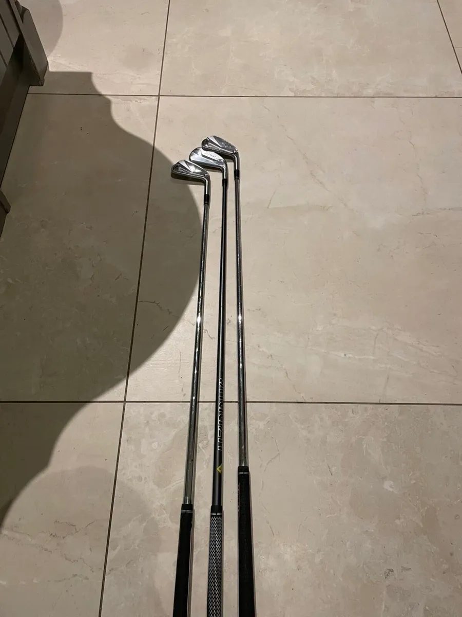 Golf clubs (irons) - Image 3