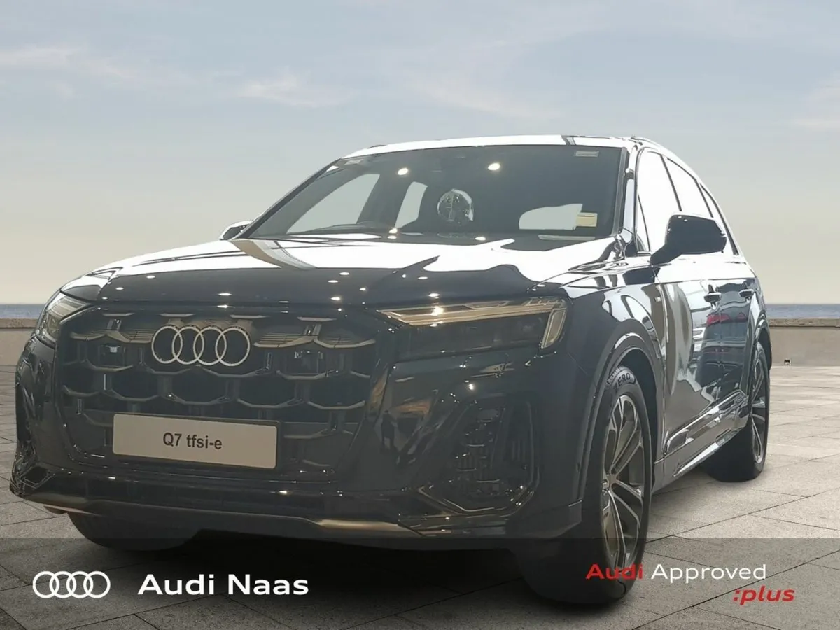 Audi Q7 60 TFSIE Competition Quattro 490BHP - Image 3